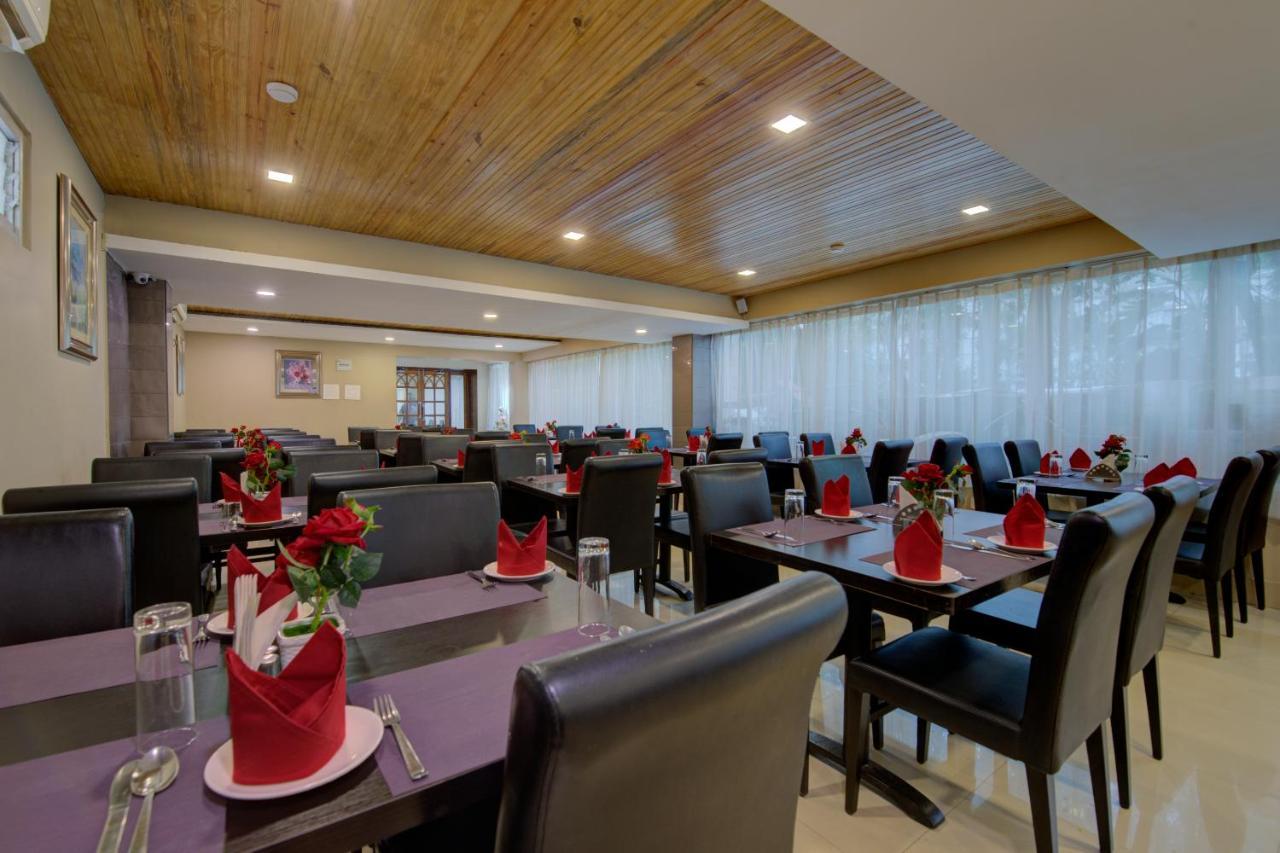 Central Courtyard Boutique Hotel Siliguri Eksteriør bilde