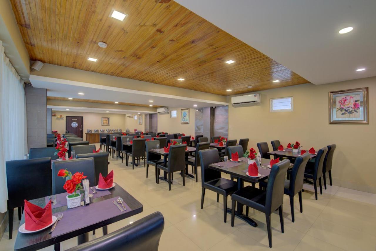 Central Courtyard Boutique Hotel Siliguri Eksteriør bilde